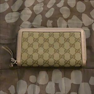 Gucci wallet